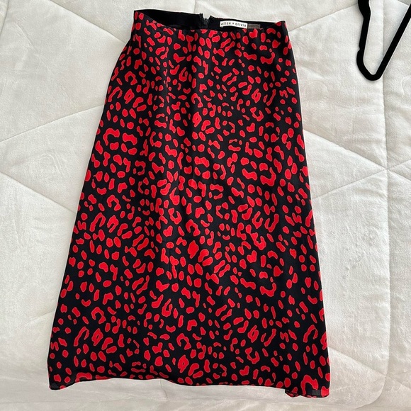 Alice and Olivia midi cheetah skirt - Picture 1 of 3